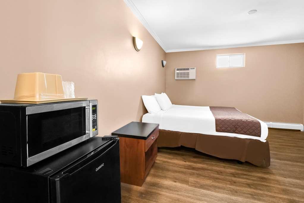 Americas Best Value Inn Avenel Woodbridge Chambre photo